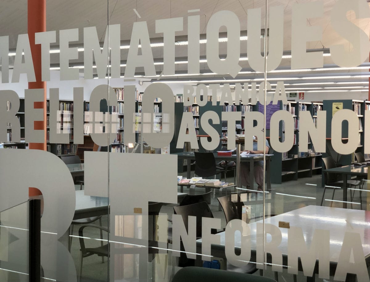 Palafrugell Library Signage