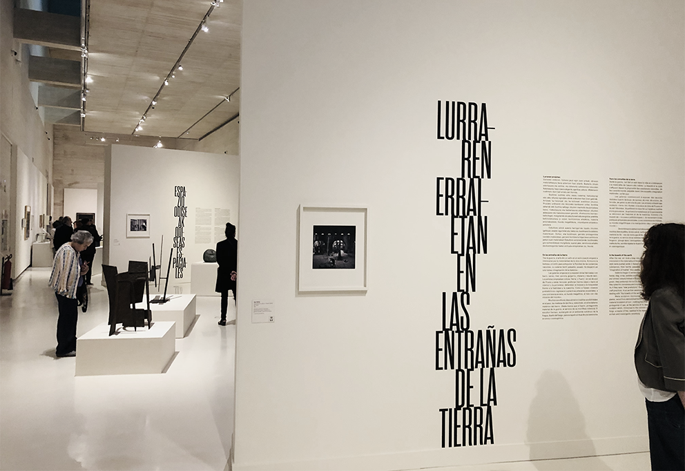 Chillida y las Artes